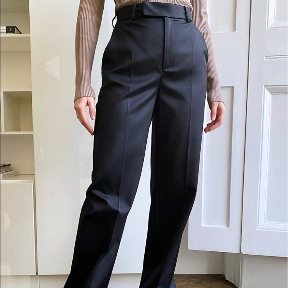 Aritzia Babaton Agency Pants Black size 6